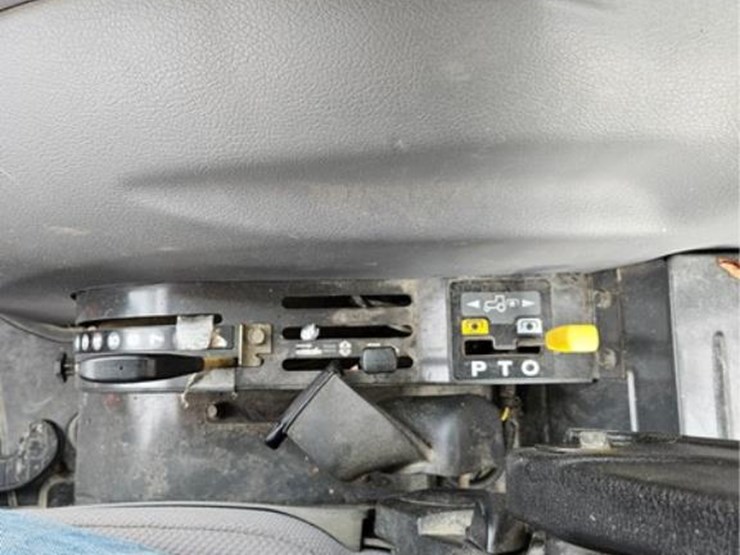 kubota-l4330-image-30