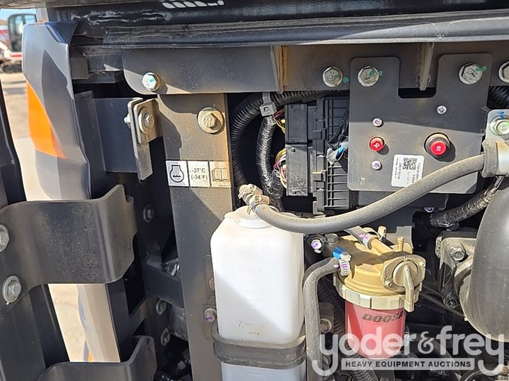 2024-develon-dx27z-7-image-31