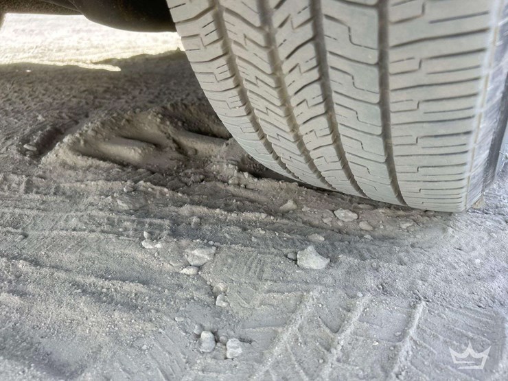 2015-ford-explorer-image-31