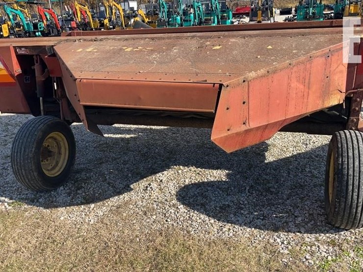 new-holland-492-image-3