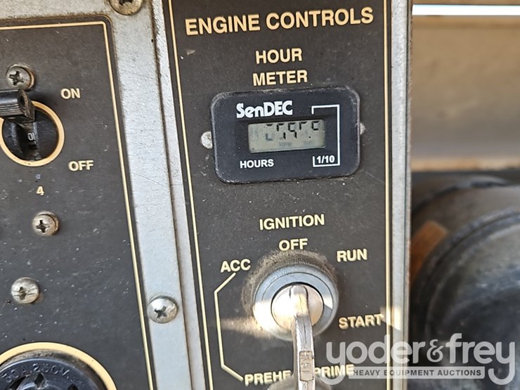 2010-terex-rl4000-image-11