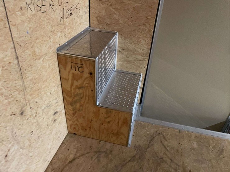 2022-freedom-enclosed-52-ft-trailer-image-15