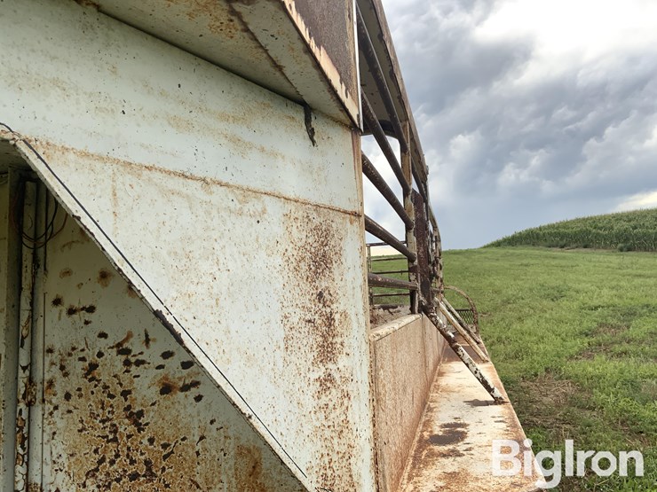 1986-easley-s/a-gooseneck-livestock-trailer-image-17