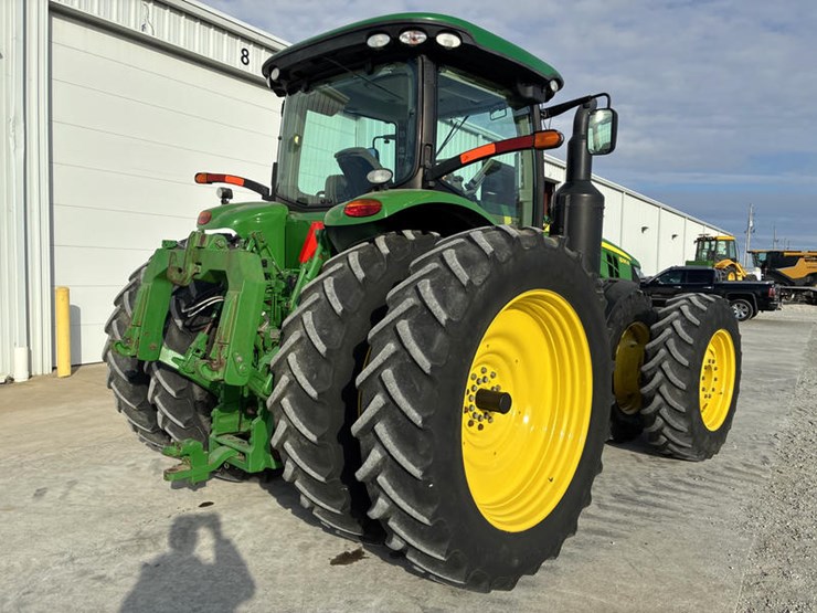 2015-john-deere-8295r-image-6