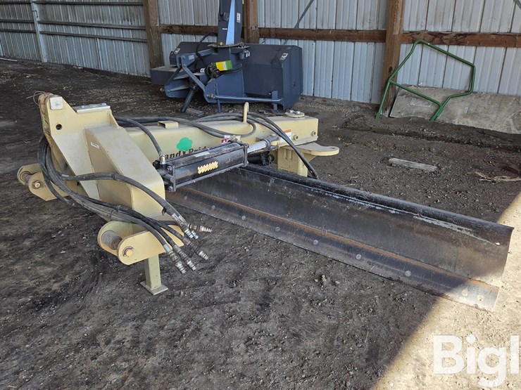 land-pride-hd-9'-3-pt-rear-blade-image-1