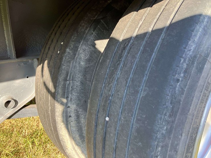 wade-43'-step-deck-trailer---80,000lb-gvw-image-17