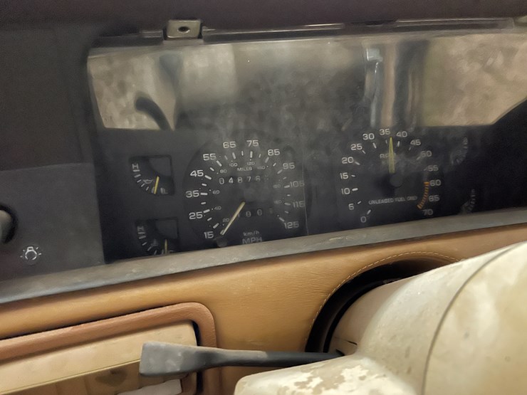 #3046-•-1989-maserati-tc-concertible-(no-title)-image-12