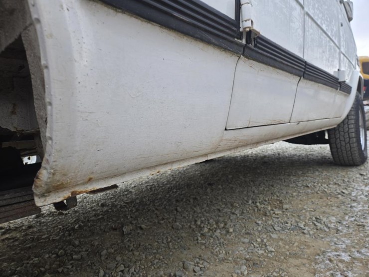 1995-chevrolet-g20-image-16