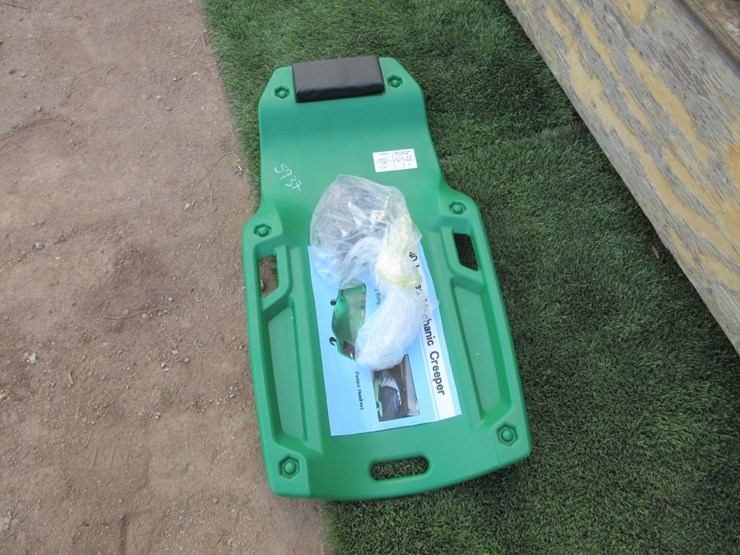 new-unused-40"-x-20"-x-5"-mechanic-creeper-image-2