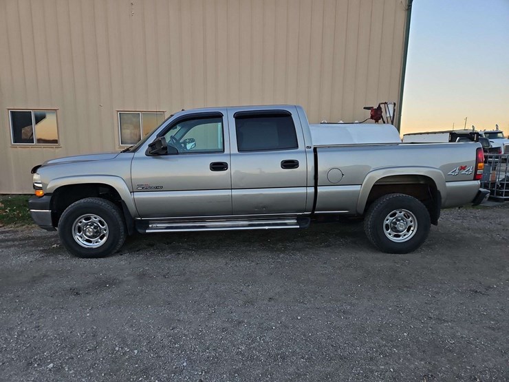 2002-chevrolet-2500-image-5