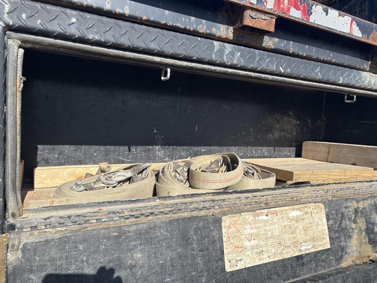 2000-ford-f550-image-23