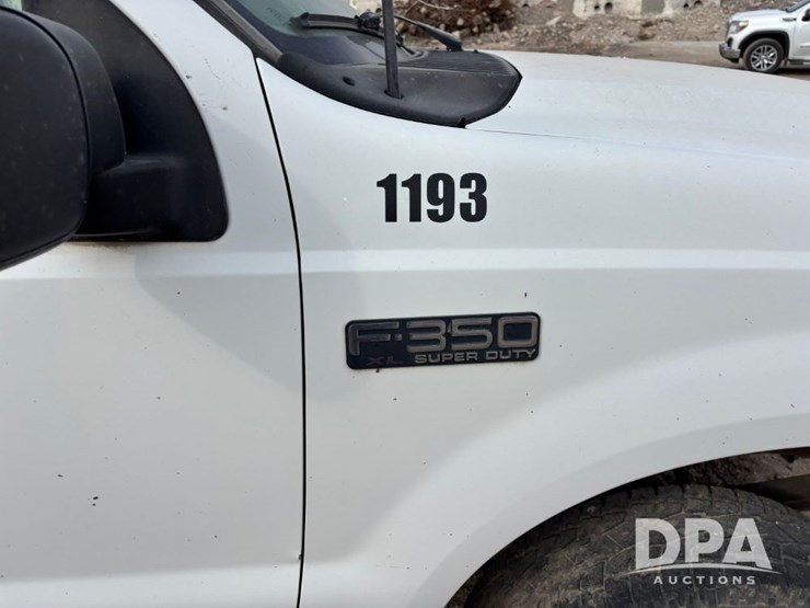 2000-ford-f350-image-41