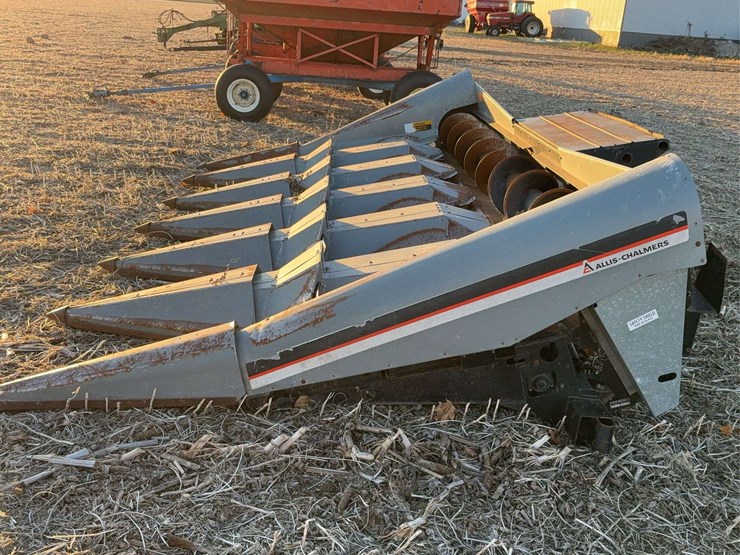 allis-chalmers-630a-corn-head-image-5
