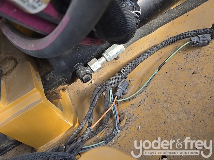 caterpillar-303-image-61