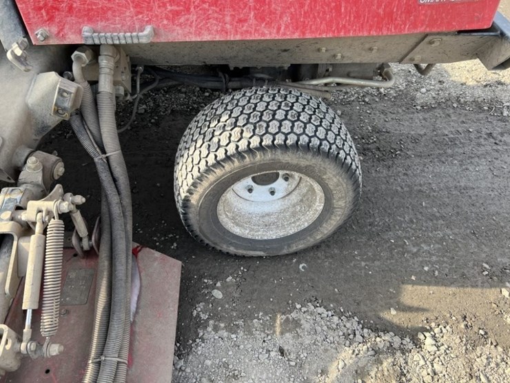 2020-toro-groundmaster-4000-d-rotary-mower-image-16