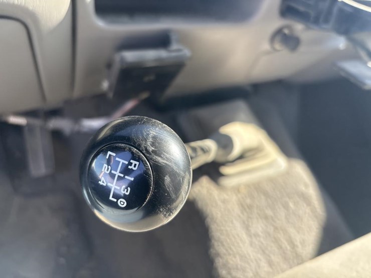 2000-ford-f550-image-34