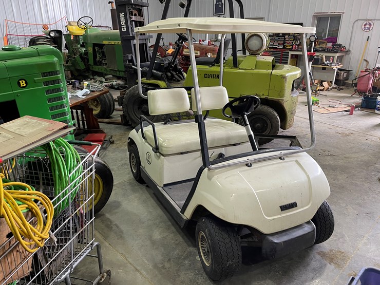 #3041-•-1996-yamaha-gas-golf-cart-image-3