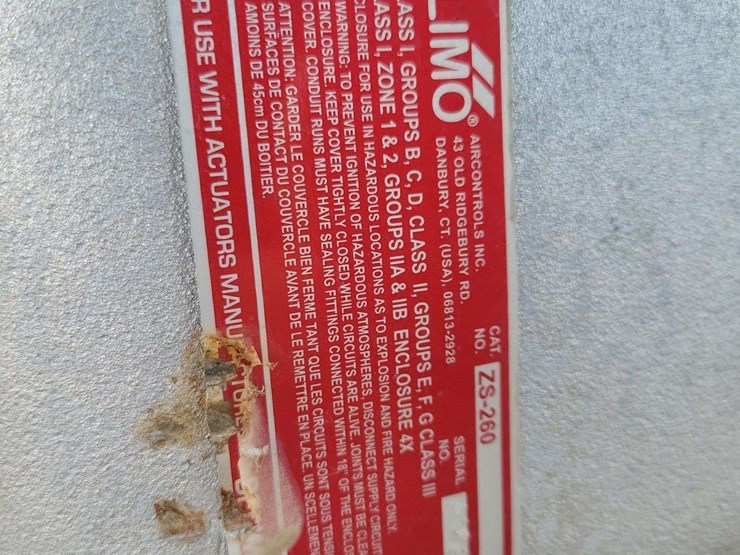 tri--metal-fans-image-7