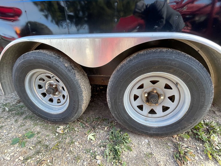 #3013-•-2007-12'-tandem-axle-aluminum-frame-enclosed-trailer-(no-title)-image-14