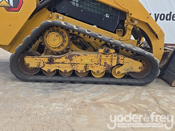 2021-caterpillar-289d3-image-17