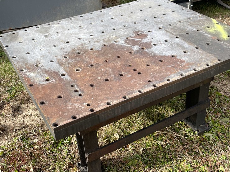 #3143-•-heavy-duty-shop-table-image-5