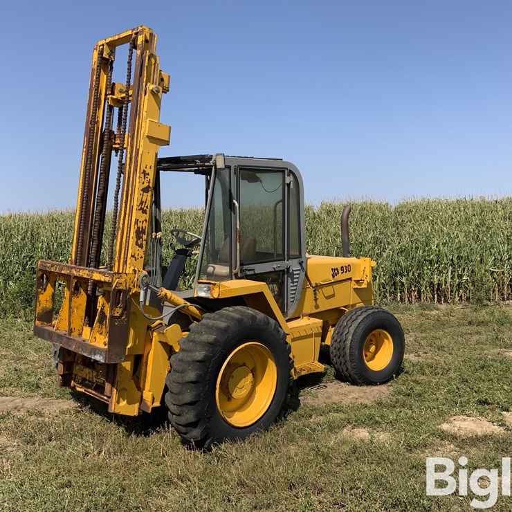 JCB 930