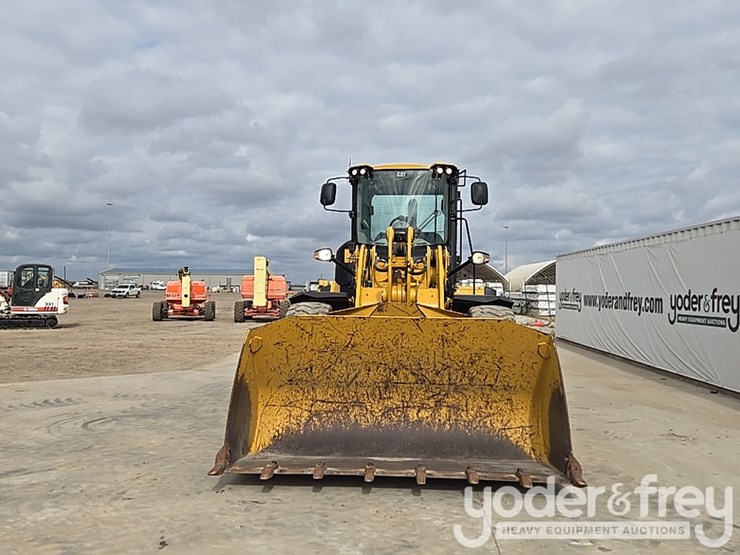 2014-caterpillar-938k-image-9