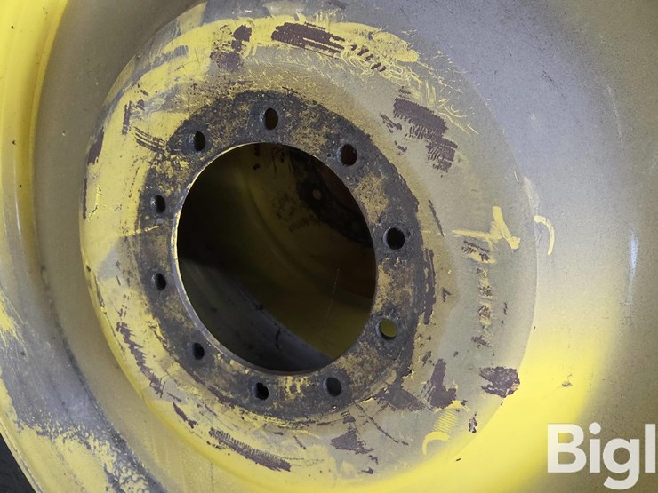 john-deere-10-image-8