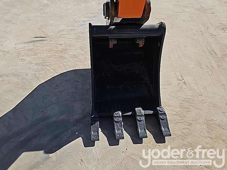 2024-develon-dx27z-7-image-27