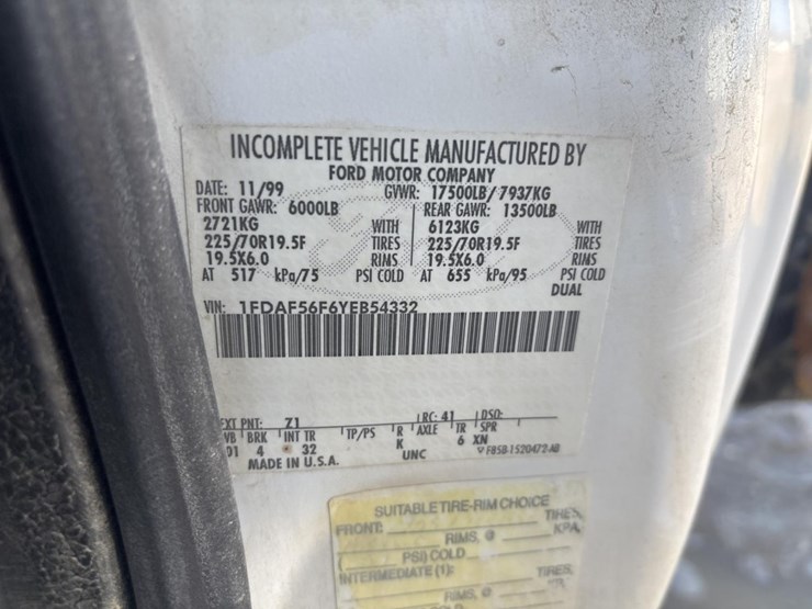 2000-ford-f550-image-58