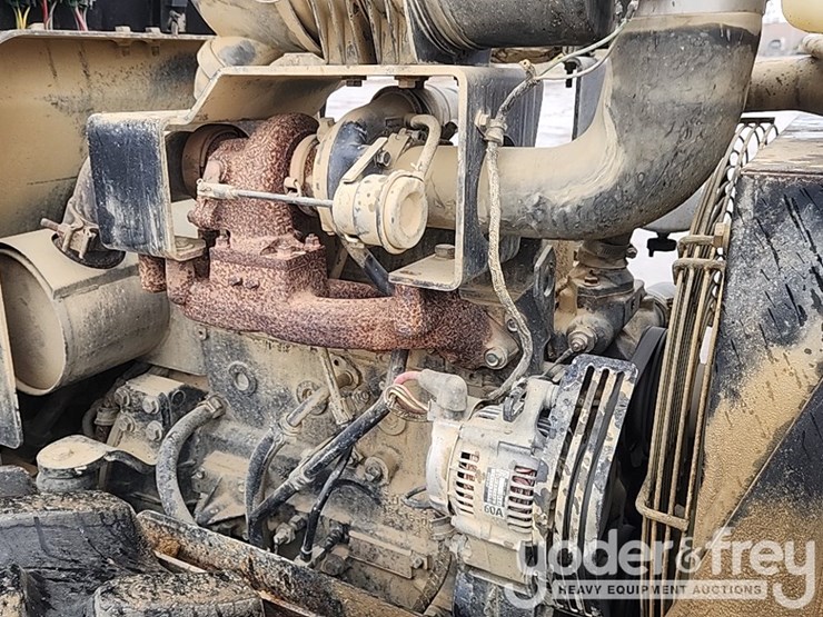 2007-volvo-sd45-image-16