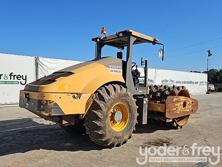 2018-volvo-sd115b-image-5