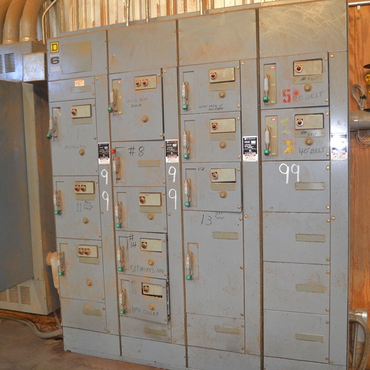 SQUARE D MCC PANEL W/ 1 SIZE 4 STARTER W/ 1 SIZE 2 STARTER W/ 10 SIZE 1 STARTER W/ DISCONNECT CONTROLS RESAW AREA