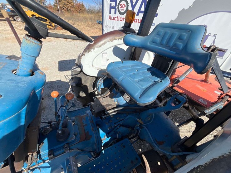 ford-tractor-image-11