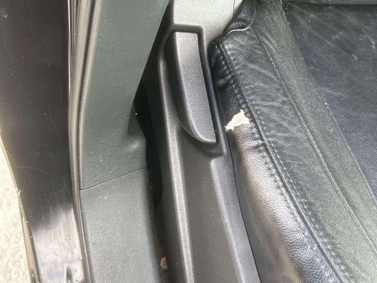 2012-nissan-rogue-image-27