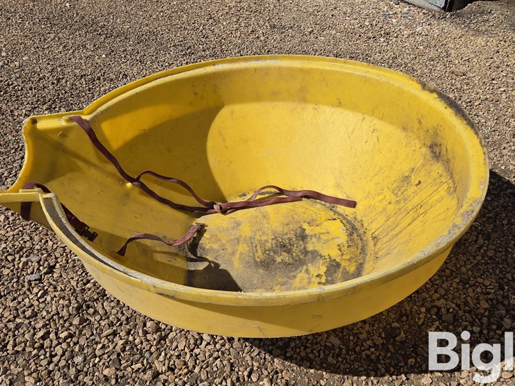 poly-auger-hopper-image-8