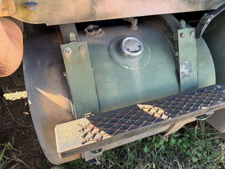 #22592-•-inop-1992-freightliner-t/a-daycab-truck-tractor-vin:-1fuymzyb1np520782-image-56