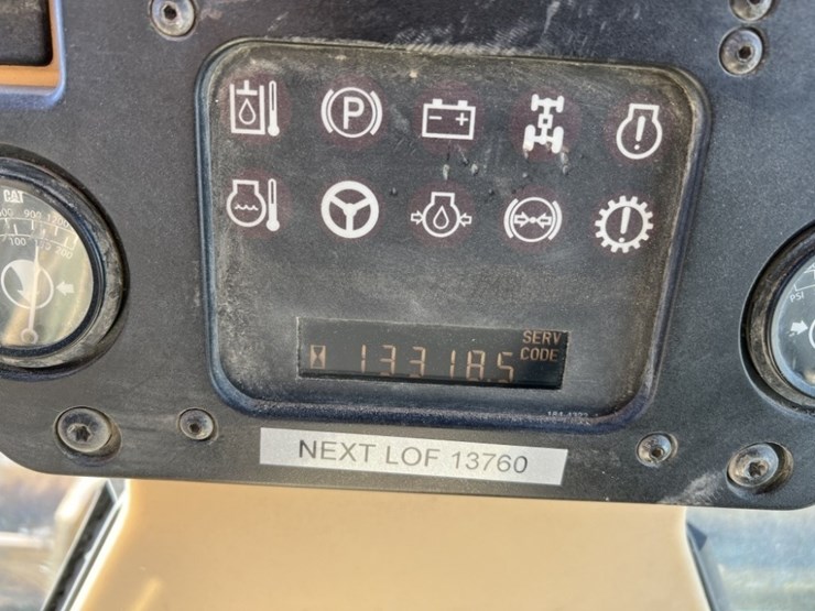 2006-caterpillar-160h-image-41