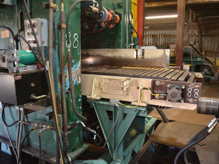 kockums-6'-single-setting-horizontal-band-mill-model-hsa-1-w/-slat-bed-feed-w/-press-rolls-w/-lube-system-w/-air-strain-w/-hood-rail-system-sn#4219-10-image-5