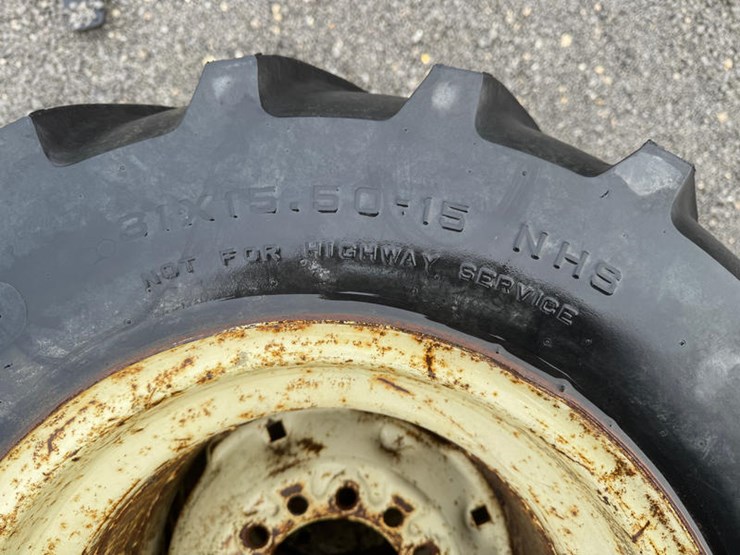 #10965-•-31:00x15:50x15-pair-of-tires-image-2