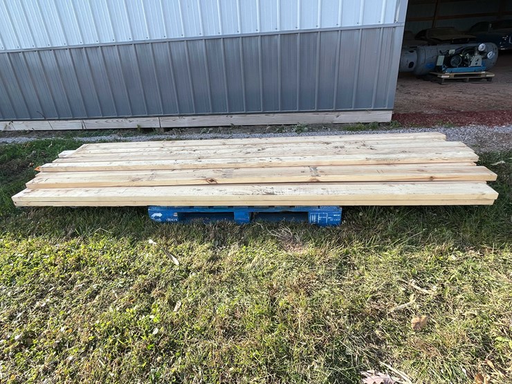 #3151-•-pallet-of-various-lumber-image-2