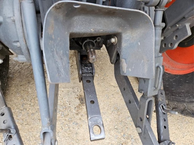 kubota-l4760-image-15