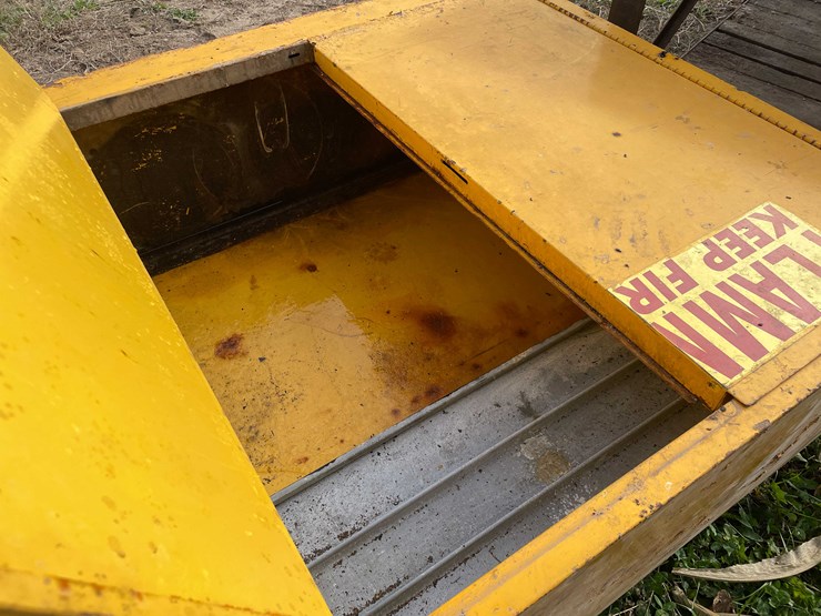 #3140-•-flammables-cabinet-image-7