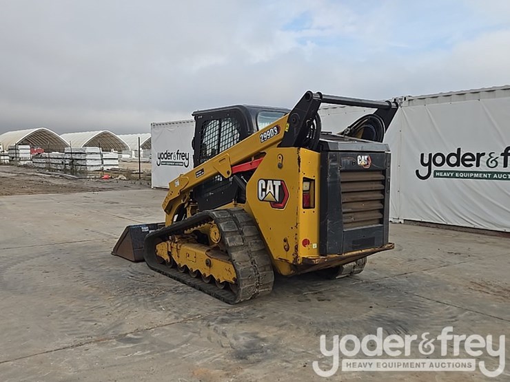 2021-caterpillar-299d3-image-3