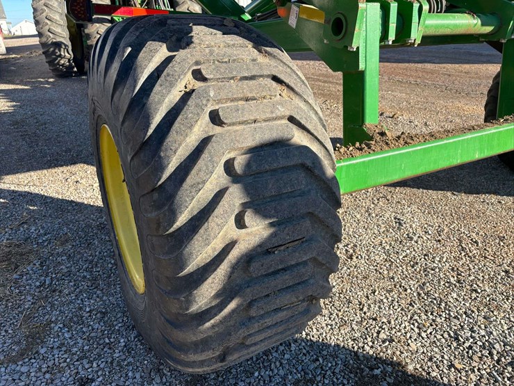 john-deere-2680h-image-3