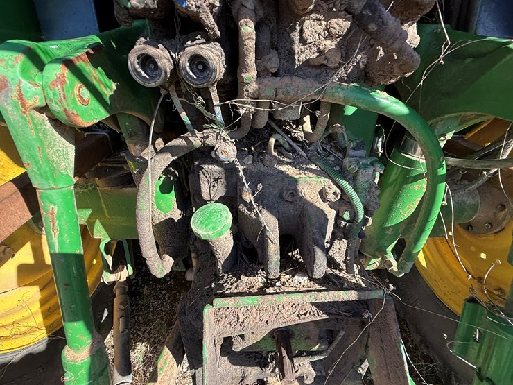john-deere-6330-image-41