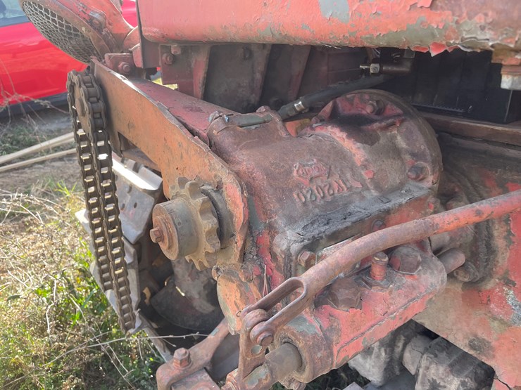 international-t9-image-23