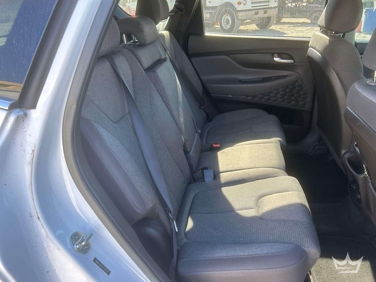 2020-hyundai-santa-fe-image-24