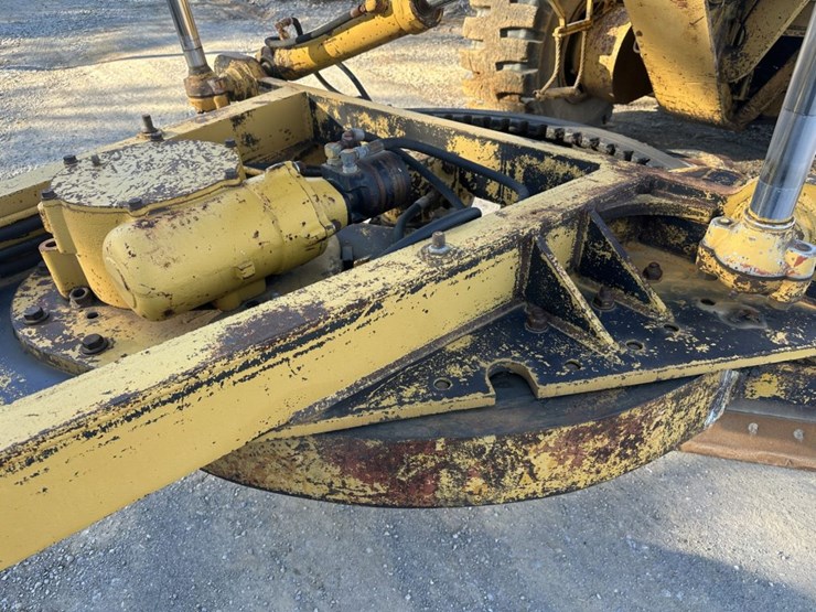 caterpillar-16g-image-26