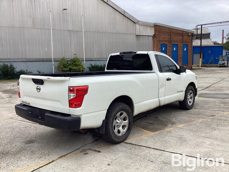 2019-nissan-titan-image-5